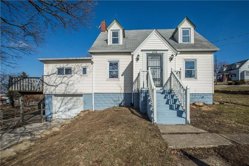 6726 Elmwood Ave, West Mifflin, PA 15122