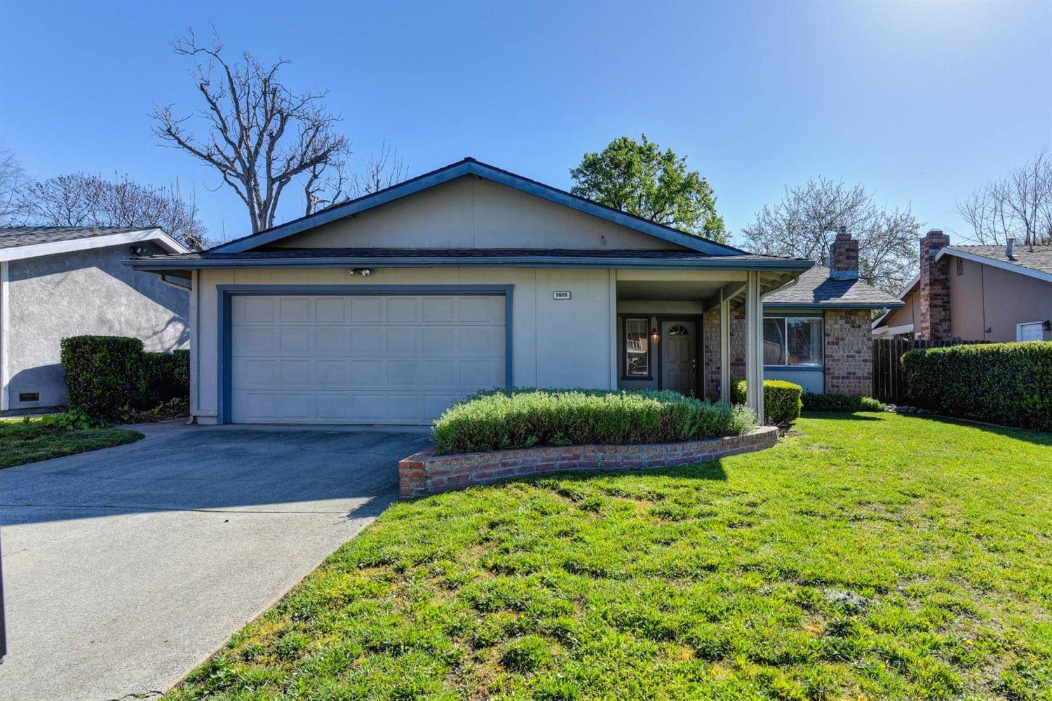 9608 Linda Rio Drive, Sacramento, CA 95827