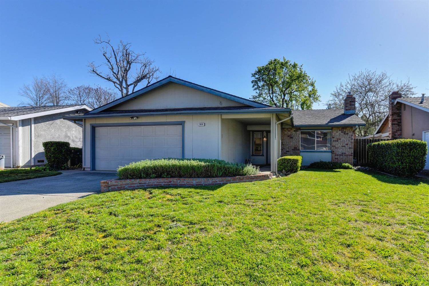 9608 Linda Rio Drive, Sacramento, CA 95827