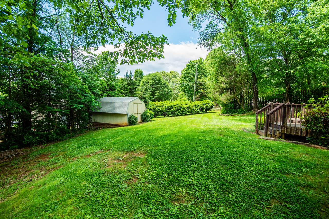 1940 Hawkins Mill Road, Lynchburg, VA 24503