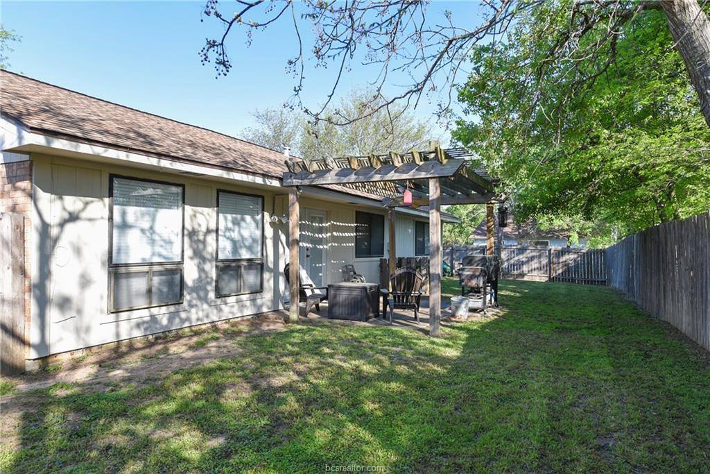 3011 Normand Drive, College Station, TX 77845