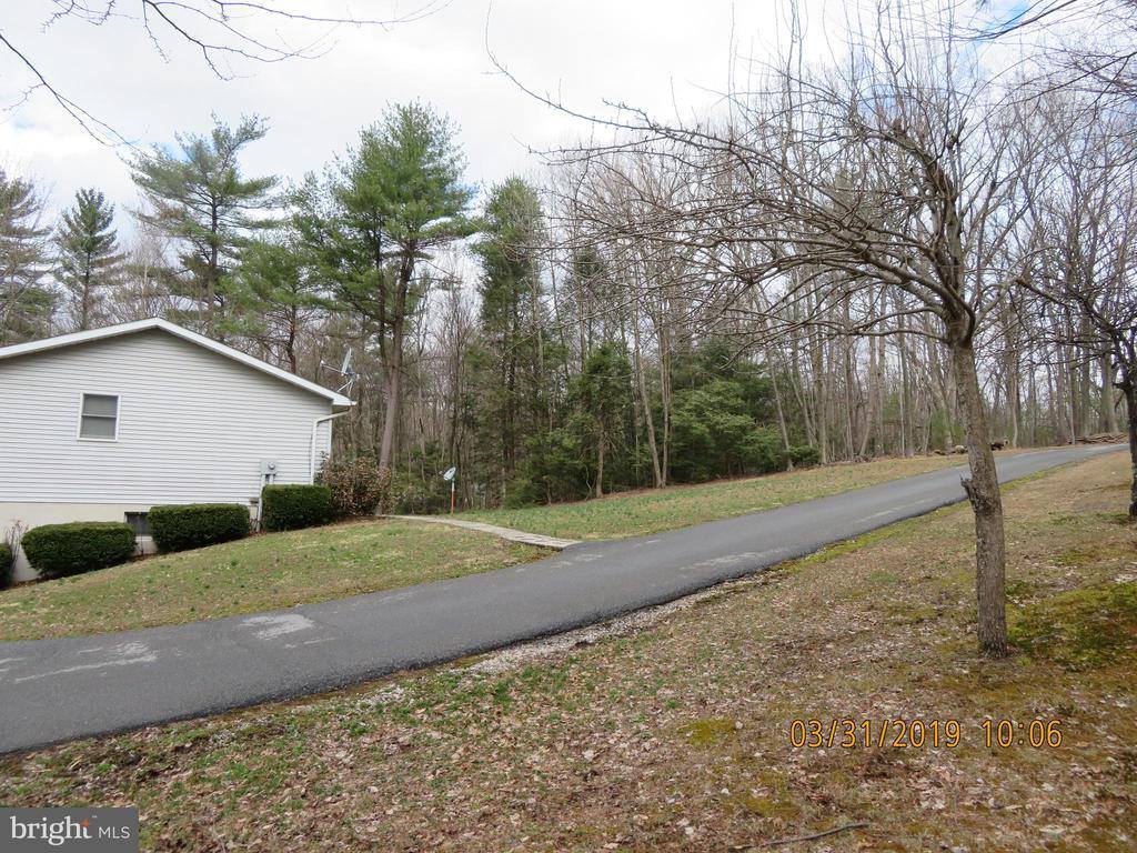 701 Hemlock Hill Lane, Jonestown, PA 17038