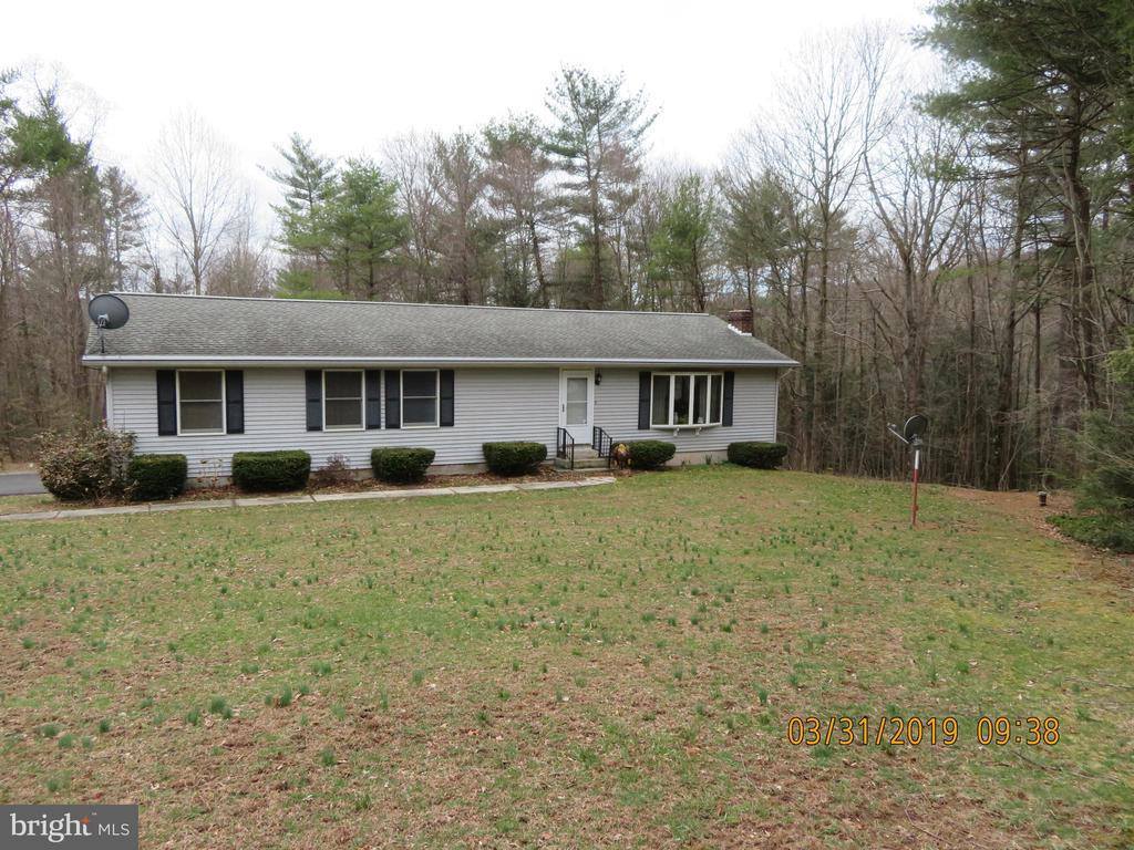 701 Hemlock Hill Lane, Jonestown, PA 17038