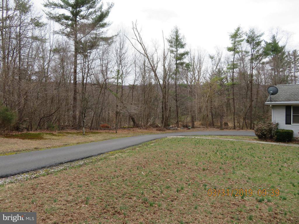 701 Hemlock Hill Lane, Jonestown, PA 17038