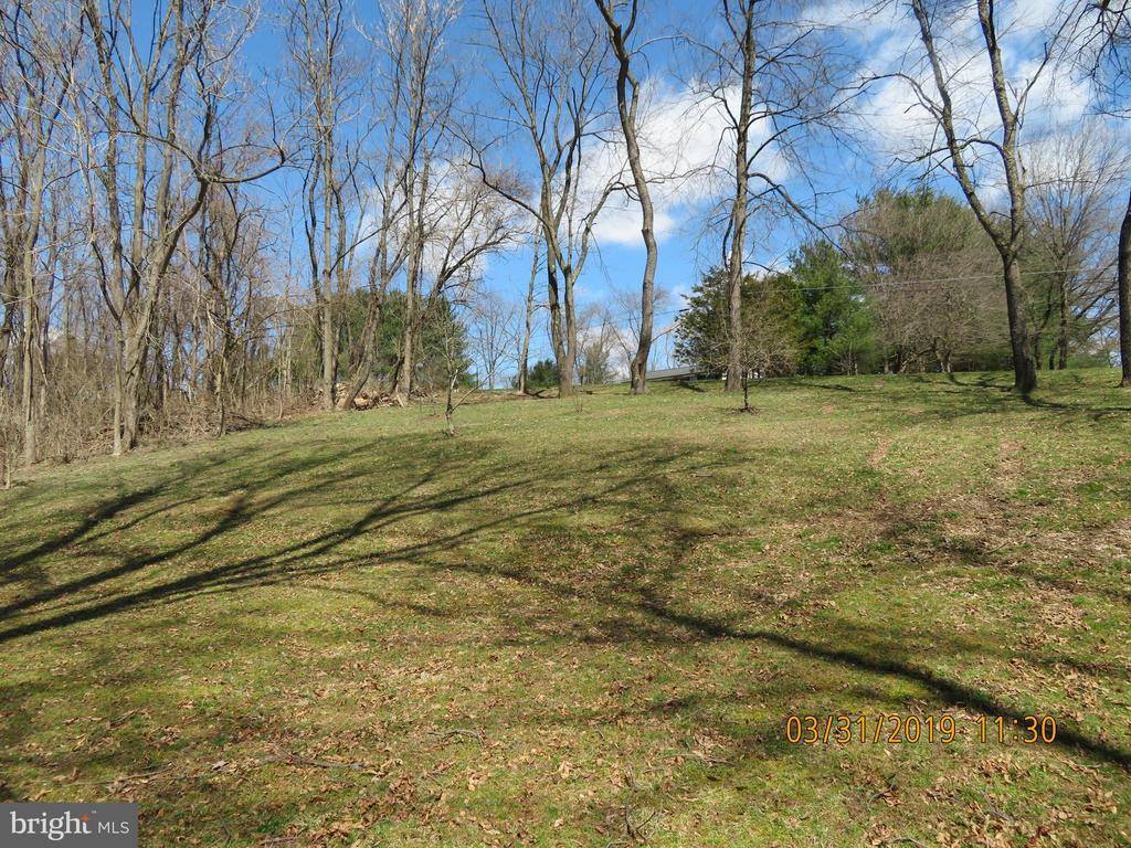 12 Old Canal Drive, Annville, PA 17003