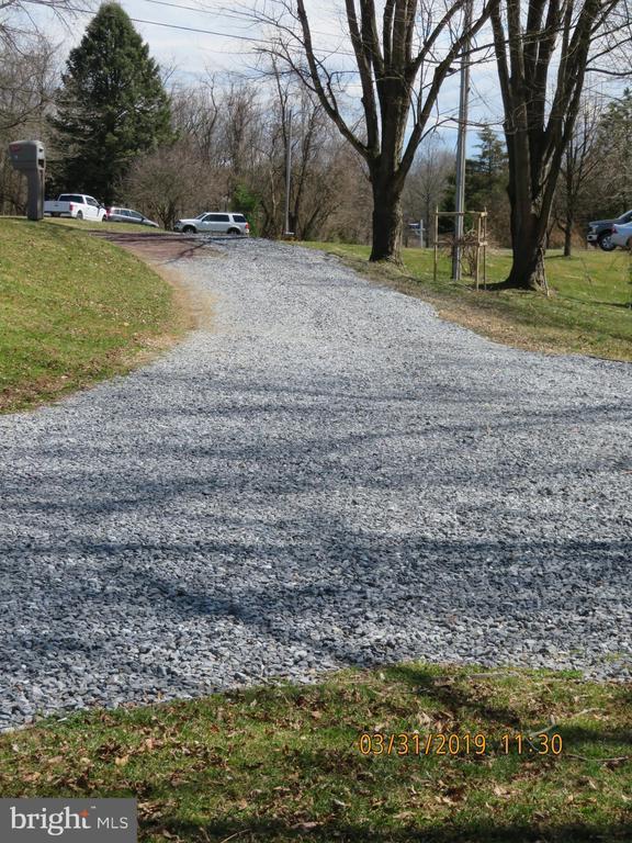 12 Old Canal Drive, Annville, PA 17003