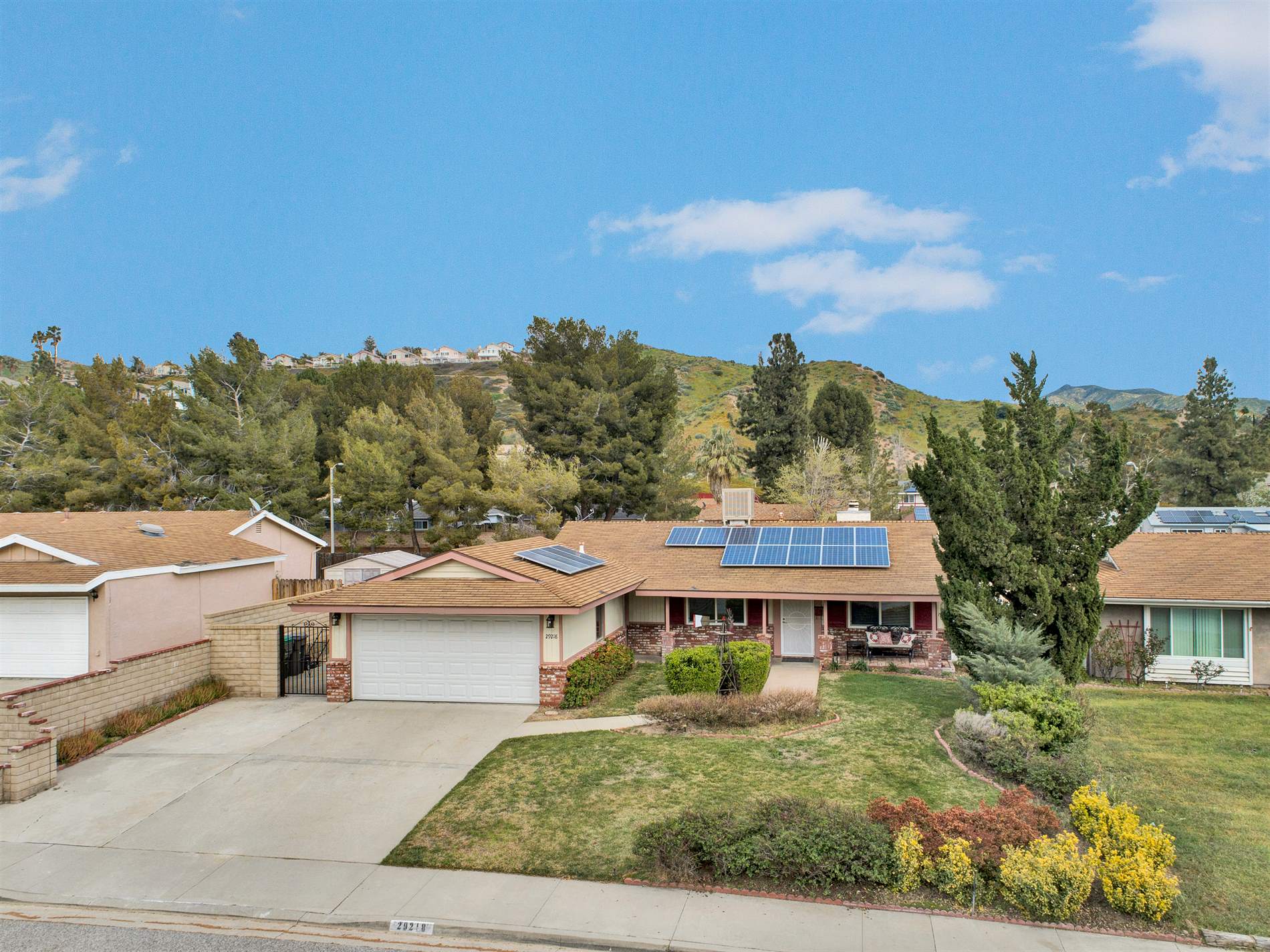 29218 Abelia Rd, Canyon Country, CA 91387 Listings NextHome Real