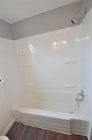 76 Romaine Ave, Boardman, OH 44512