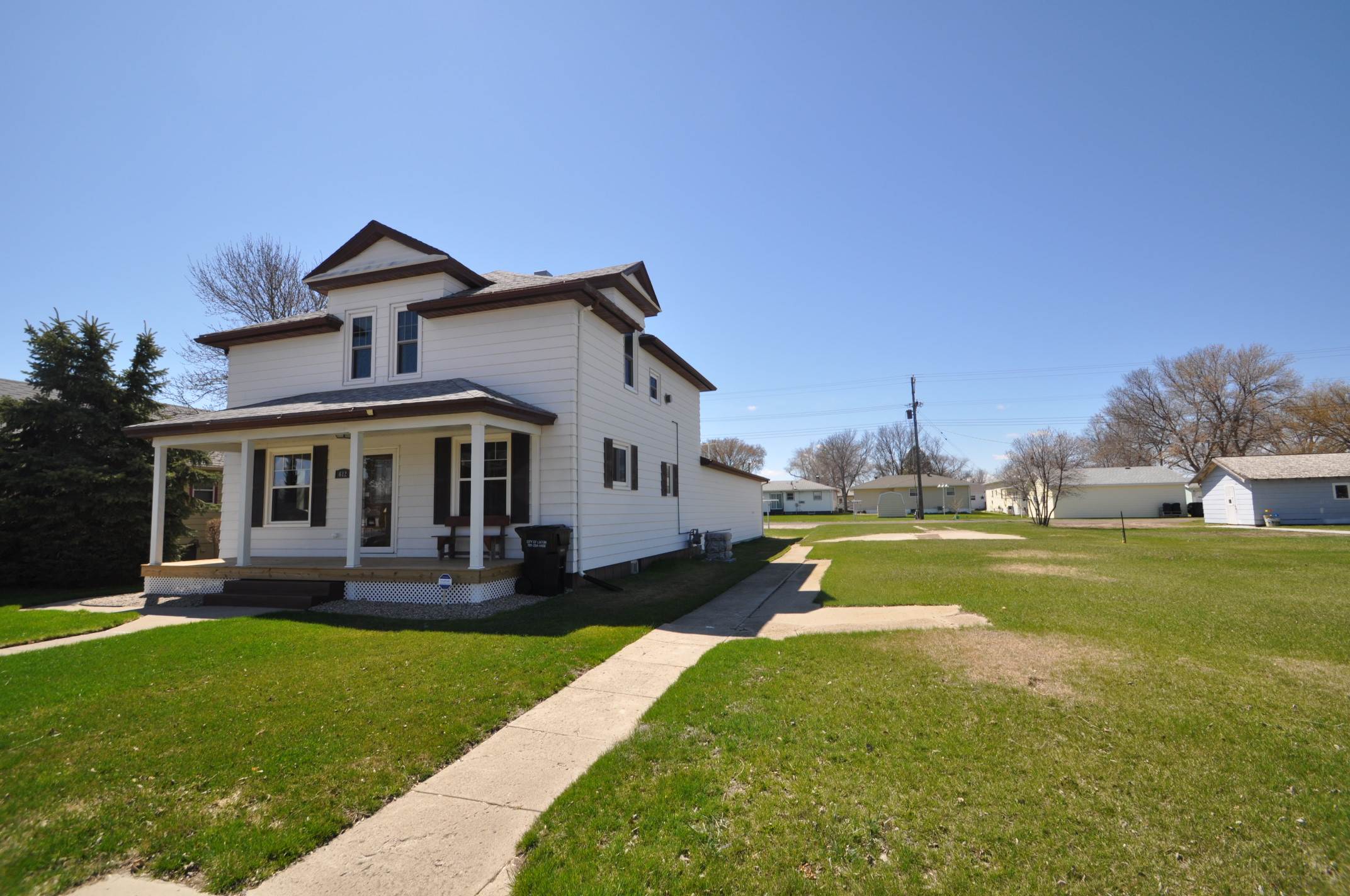 612 Broadway North, Linton, ND 58552