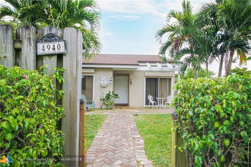 4940 East Lakes Dr, Deerfield Beach, FL 33064