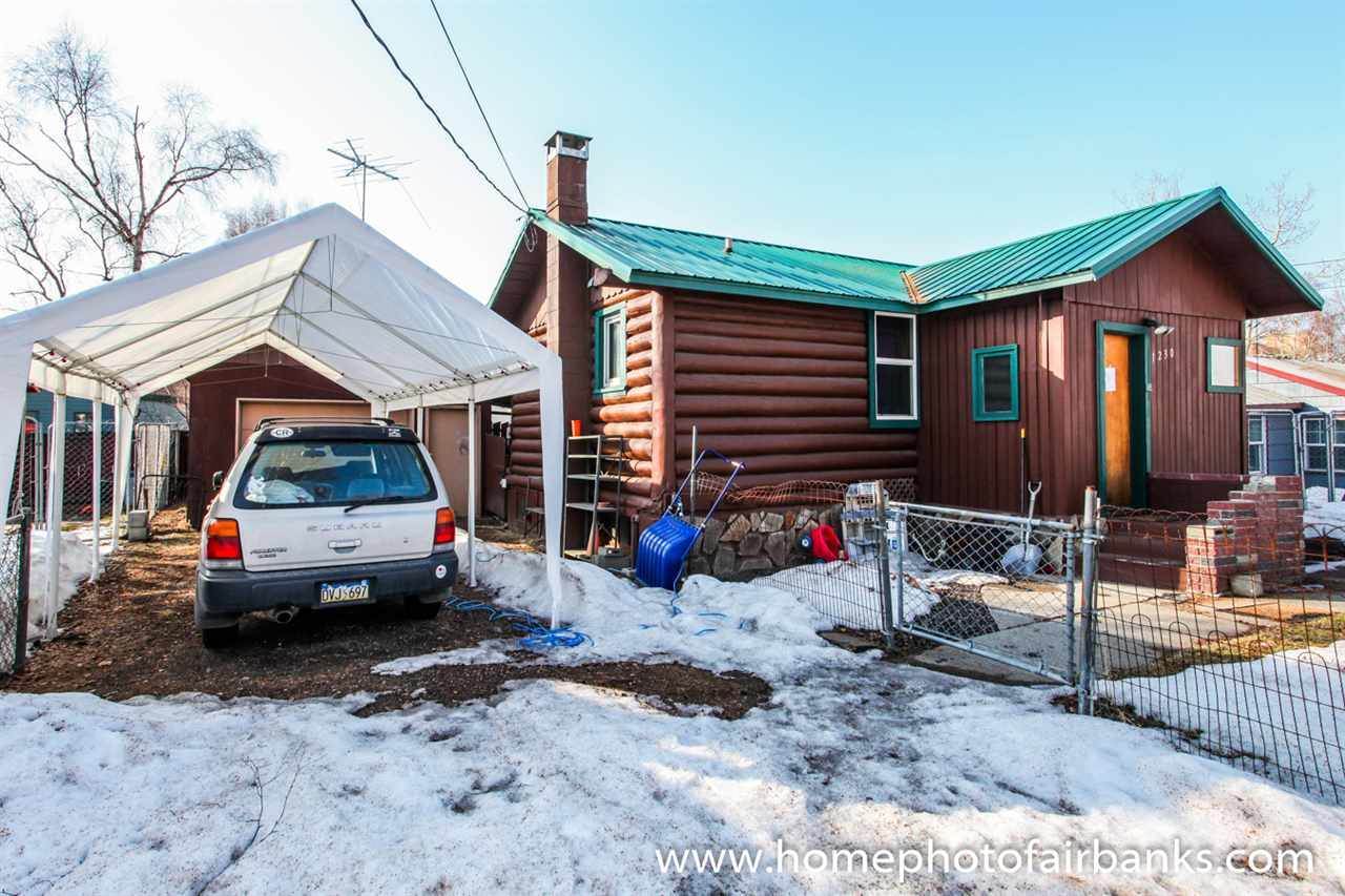 1230 Log Cabin Court, Fairbanks, AK 99701