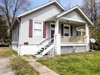 1904 NW Grove AVE, Topeka, KS 66604