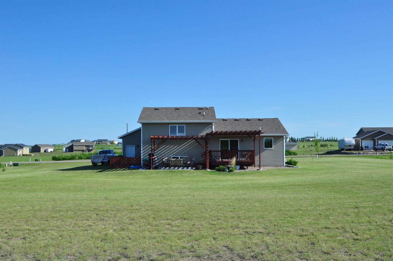 5918 Kayley Drive, Bismarck, ND 58504