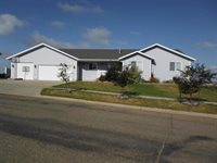 1628 SW Dakota Drive, Minot, ND 58701