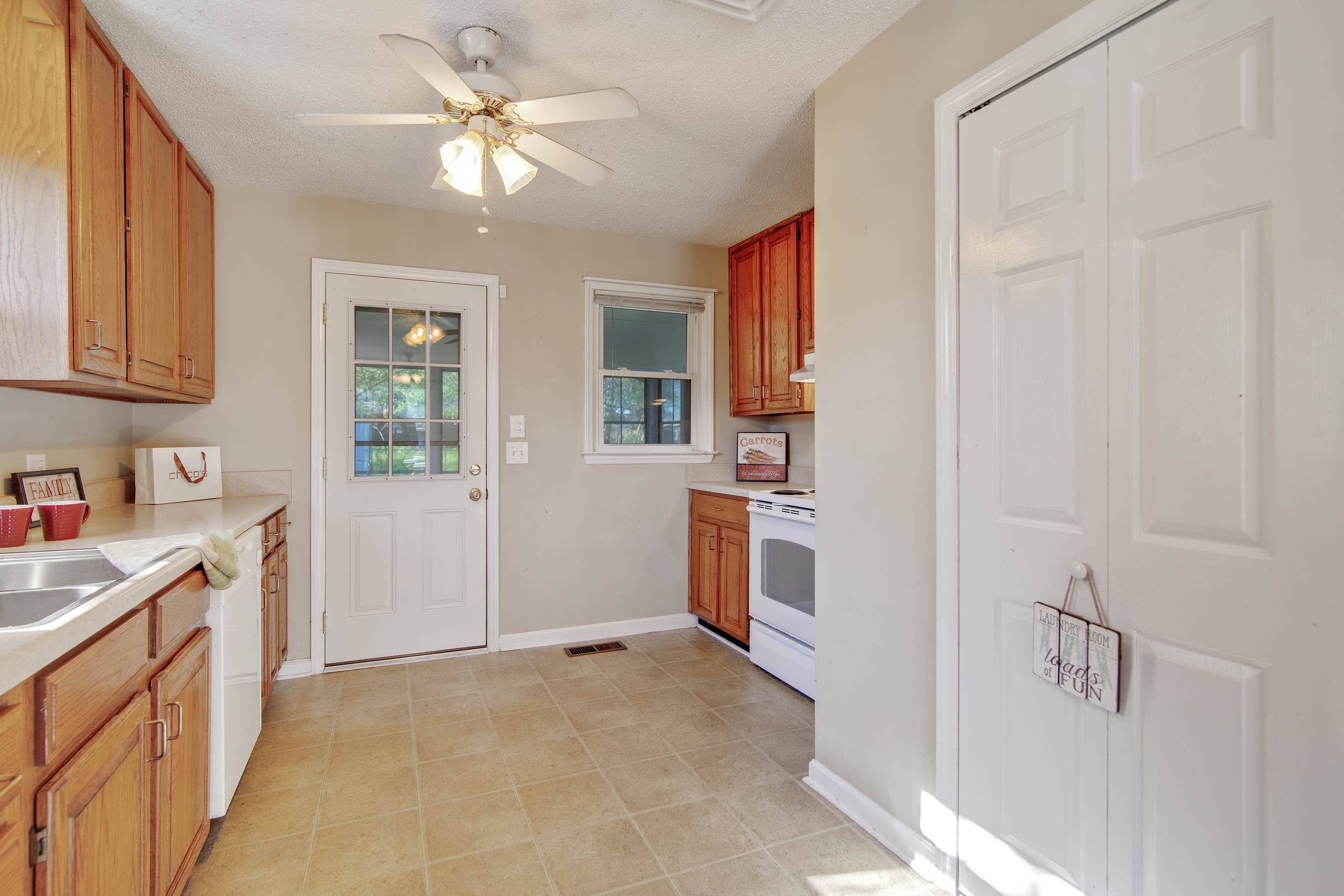 717 Tupelo Circle, Fayetteville, NC 28304