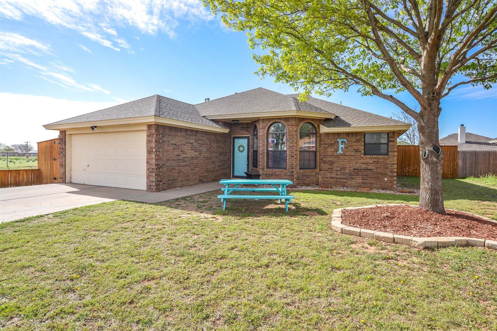 2101 95th Street, Lubbock, TX 79423