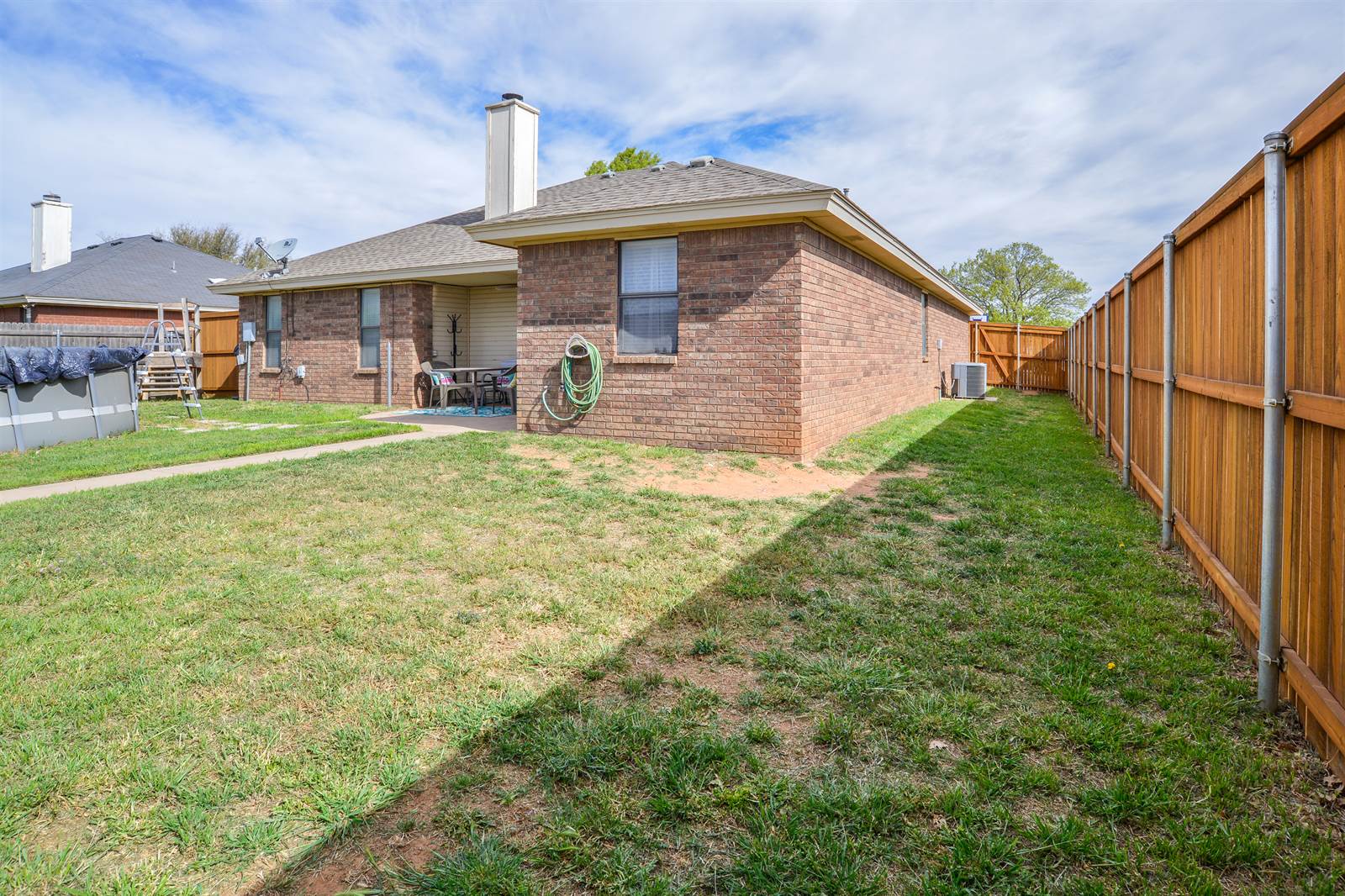 2101 95th Street, Lubbock, TX 79423