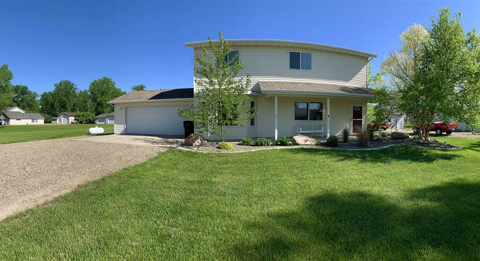 6634 Kingswood Road, Bismarck, ND 58503