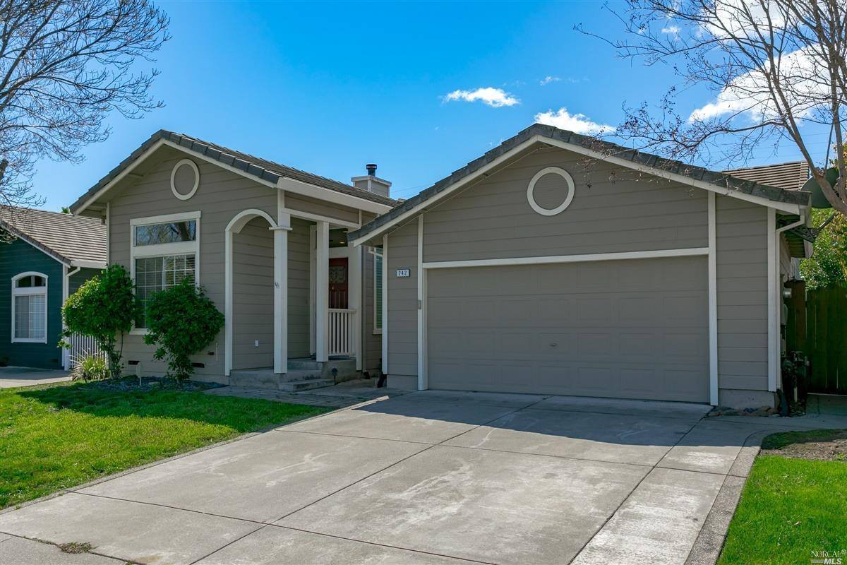 242 San Leon Drive, Vacaville, CA 95688