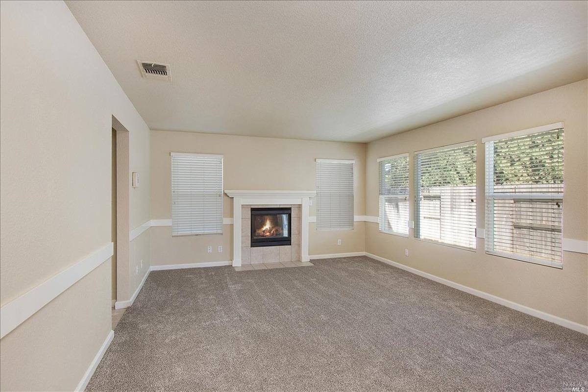 502 Somerville Circle, Vacaville, CA 95687