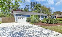 717 Albemarle Place SE, Belville, NC 28451