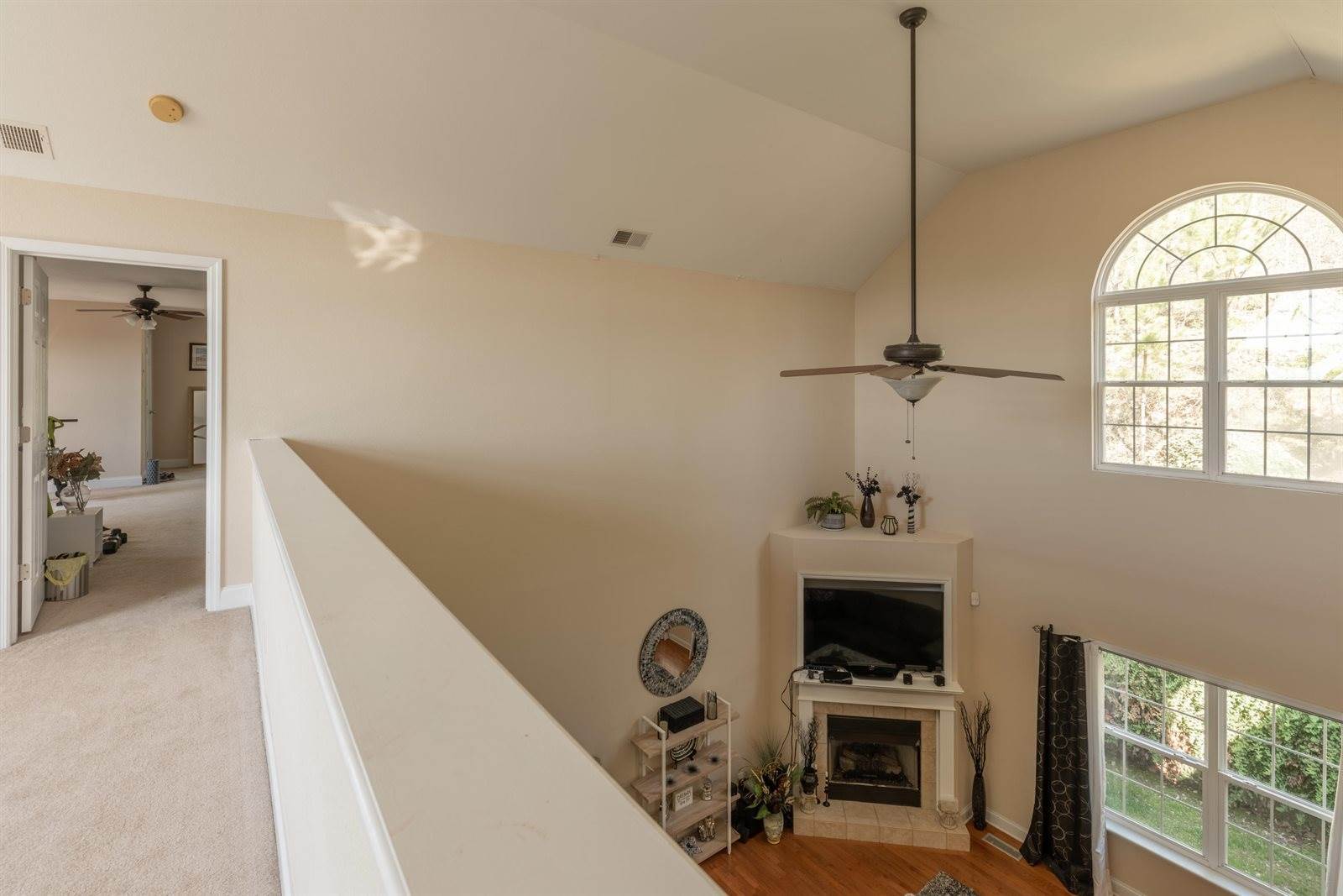 215 Play House Dr, Ringgold, GA 30736