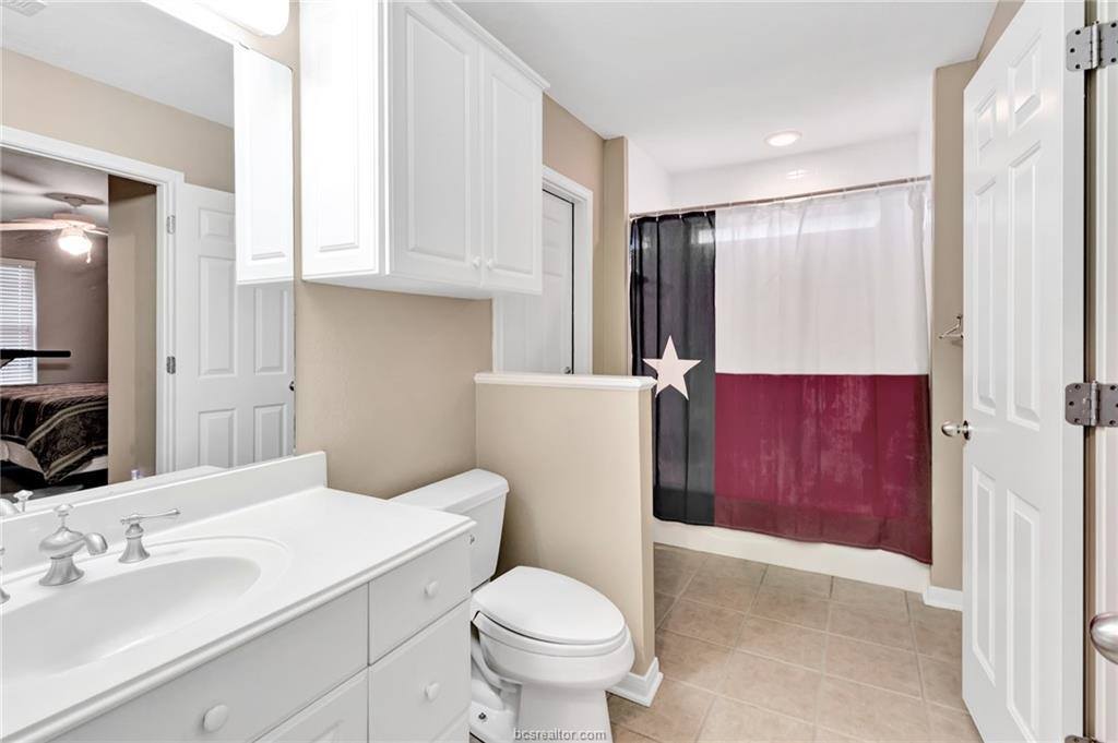 4420 Ledgestone Trail, College Station, TX 77845