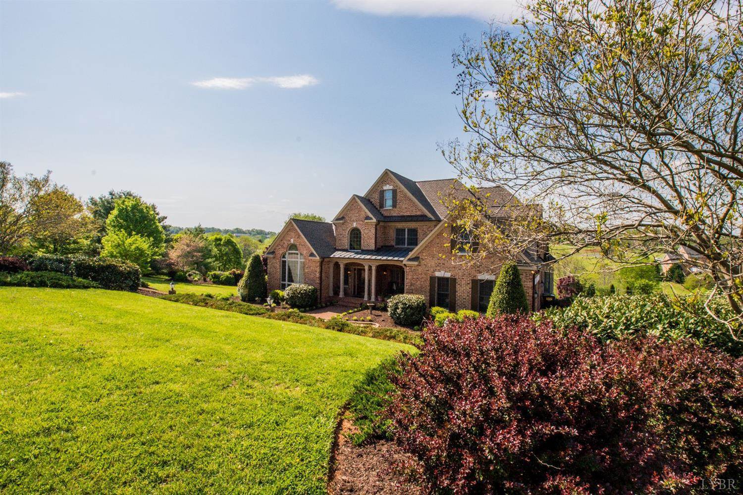 507 Ivy Lake Drive, Forest, VA 24551