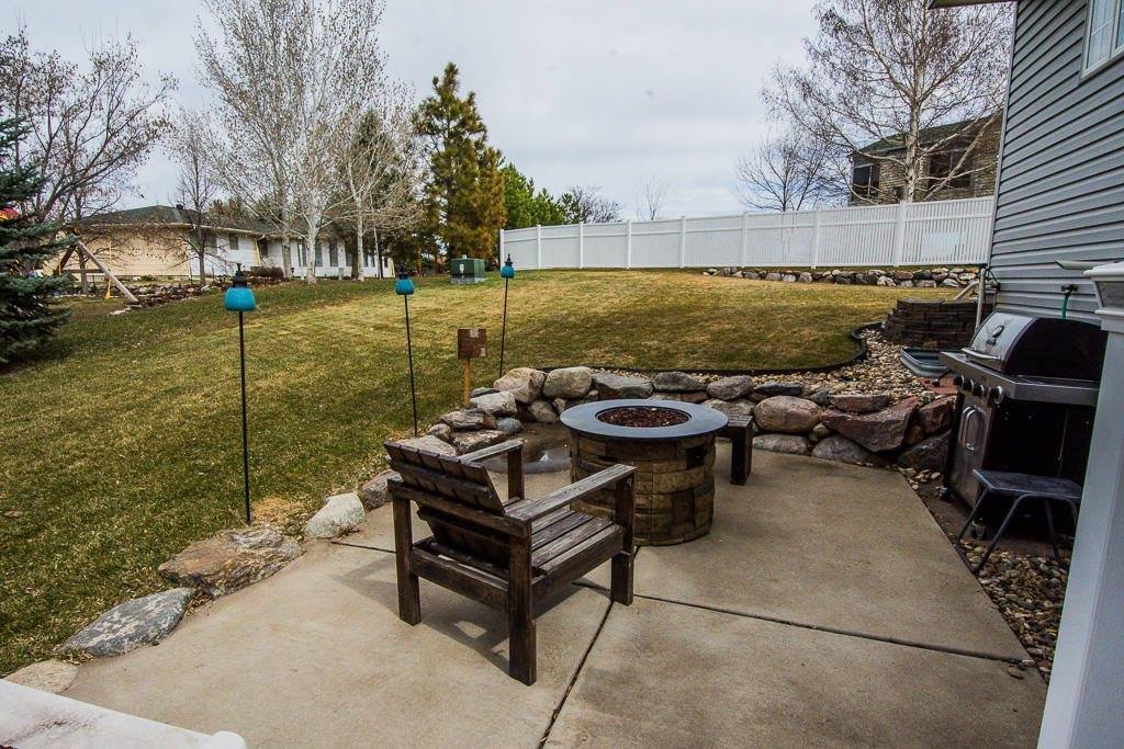 442 Brunswick Drive, Bismarck, ND 58503