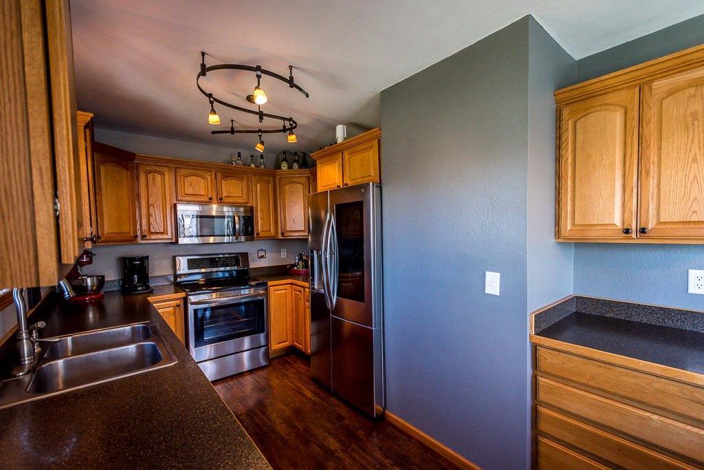 442 Brunswick Drive, Bismarck, ND 58503