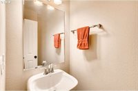 29159 SW Charlotte Ln, Wilsonville, OR 97070