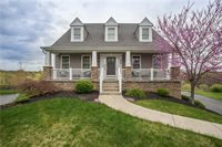 3222 Willow Ridge Dr, Bridgeville, PA 15017