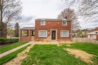 6527 Ventura Dr, Pittsburgh, PA 15236