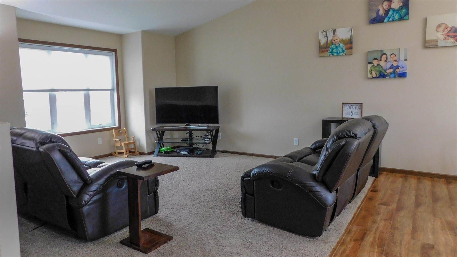 7112 Ashbury Circle, Bismarck, ND 58504