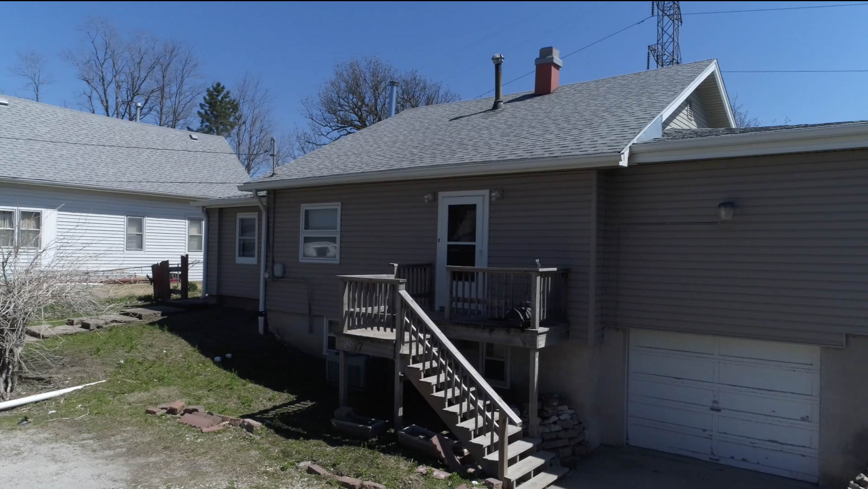 2017 S 2nd Street, Omaha, NE 68108