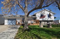 4800 W Roughrider Circle, Mandan, ND 58554