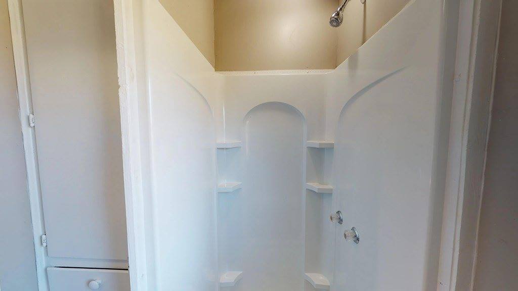 1004 South Oakes St, San Angelo, TX 76903