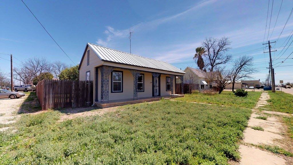 1004 South Oakes St, San Angelo, TX 76903