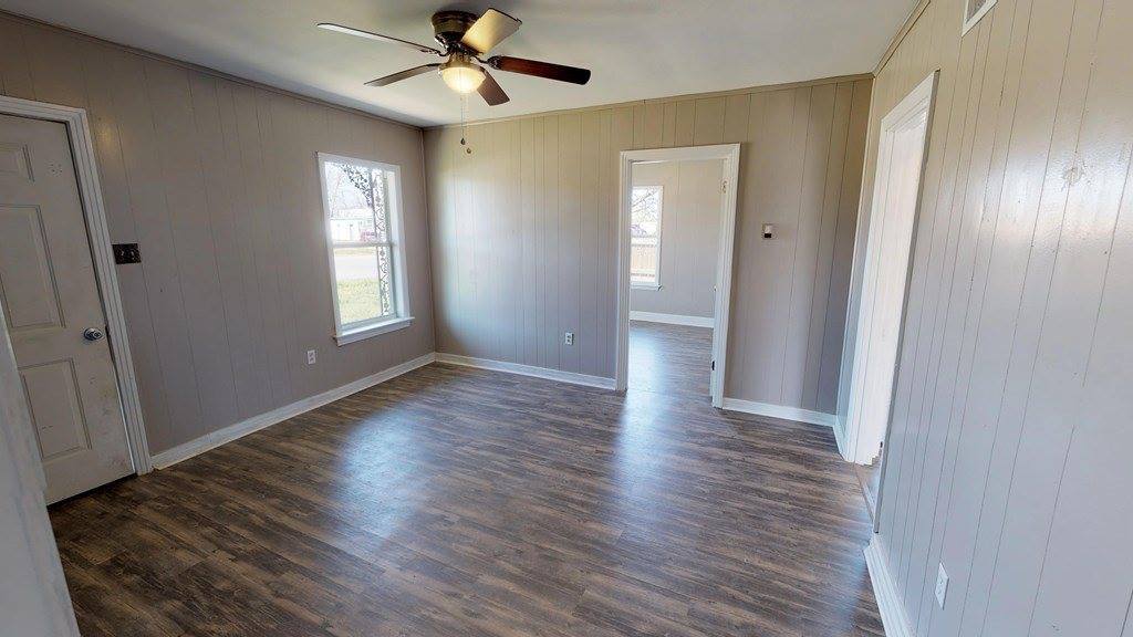 1004 South Oakes St, San Angelo, TX 76903