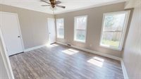 1004 South Oakes St, San Angelo, TX 76903