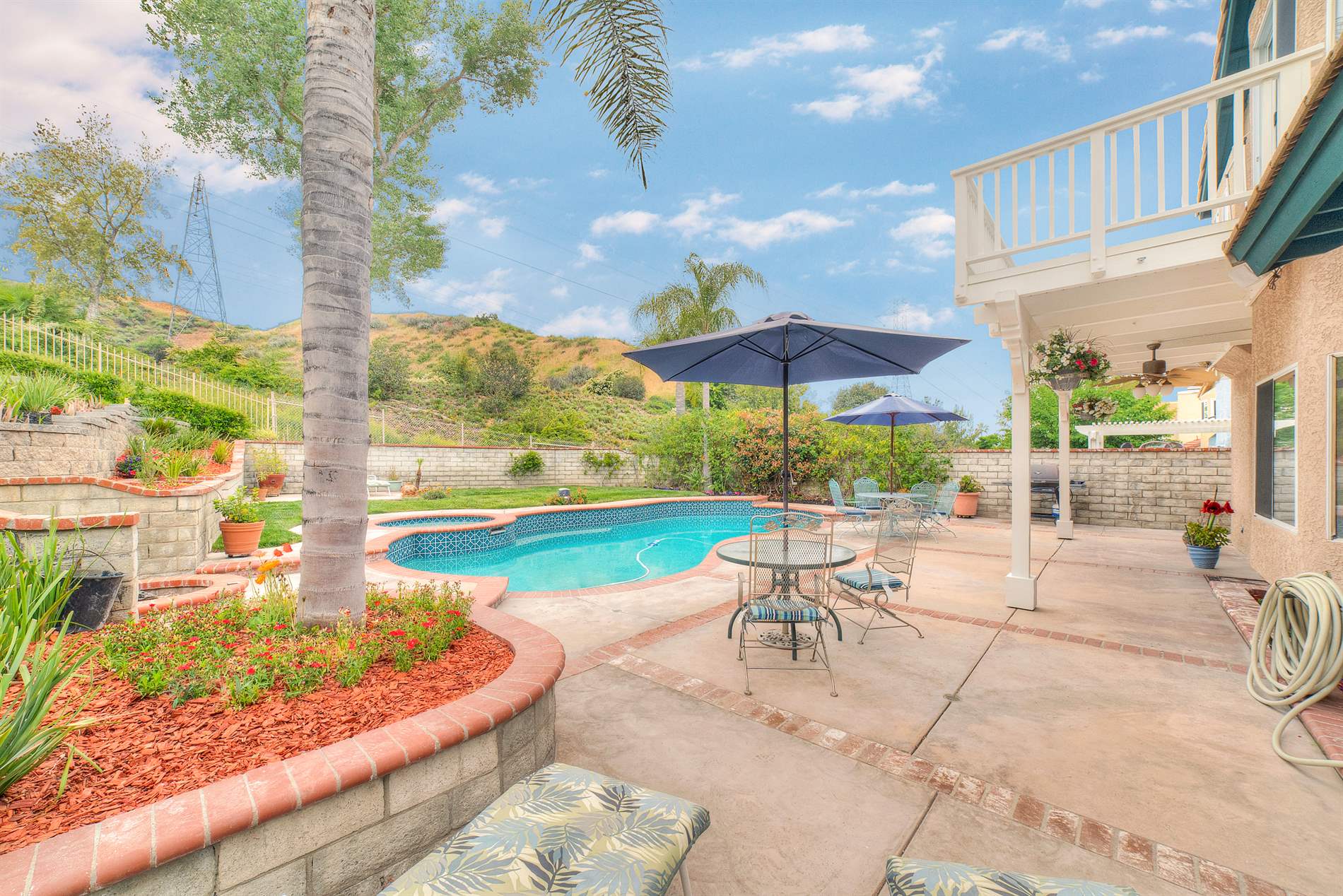 22402 Laurel Place, Saugus, CA 91390