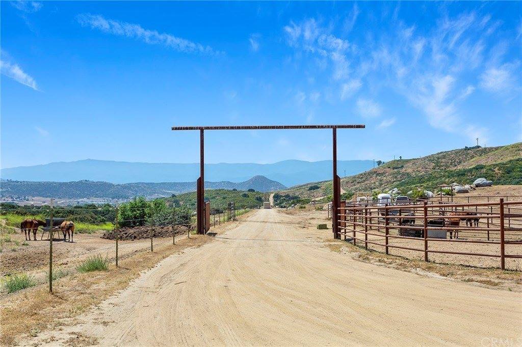 42975 Stanley Road, Hemet, CA 92544