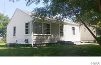 530 8th St., Akron, IA 51001