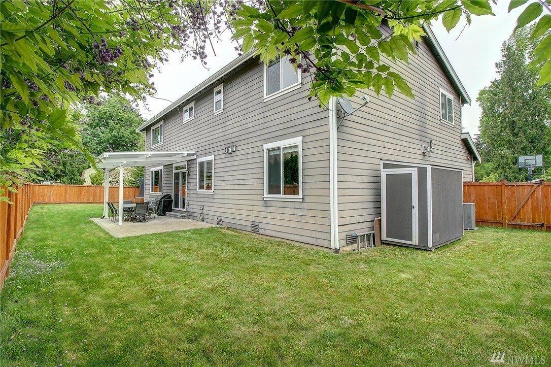 112 216th St SW, Bothell, WA 98021