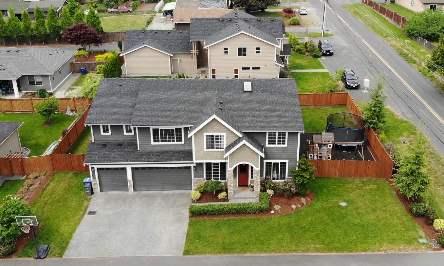 112 216th St SW, Bothell, WA 98021