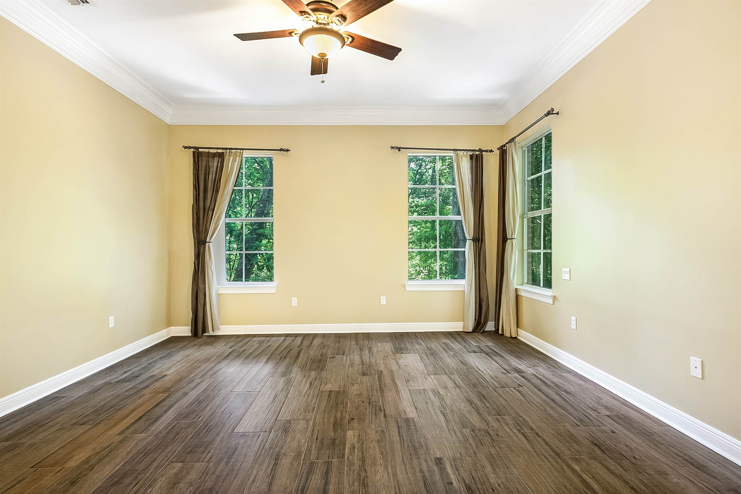 1313 Jackson Street, Mandeville, LA 70448