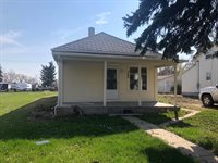 305 Hagerud St, Noonan, ND 58765