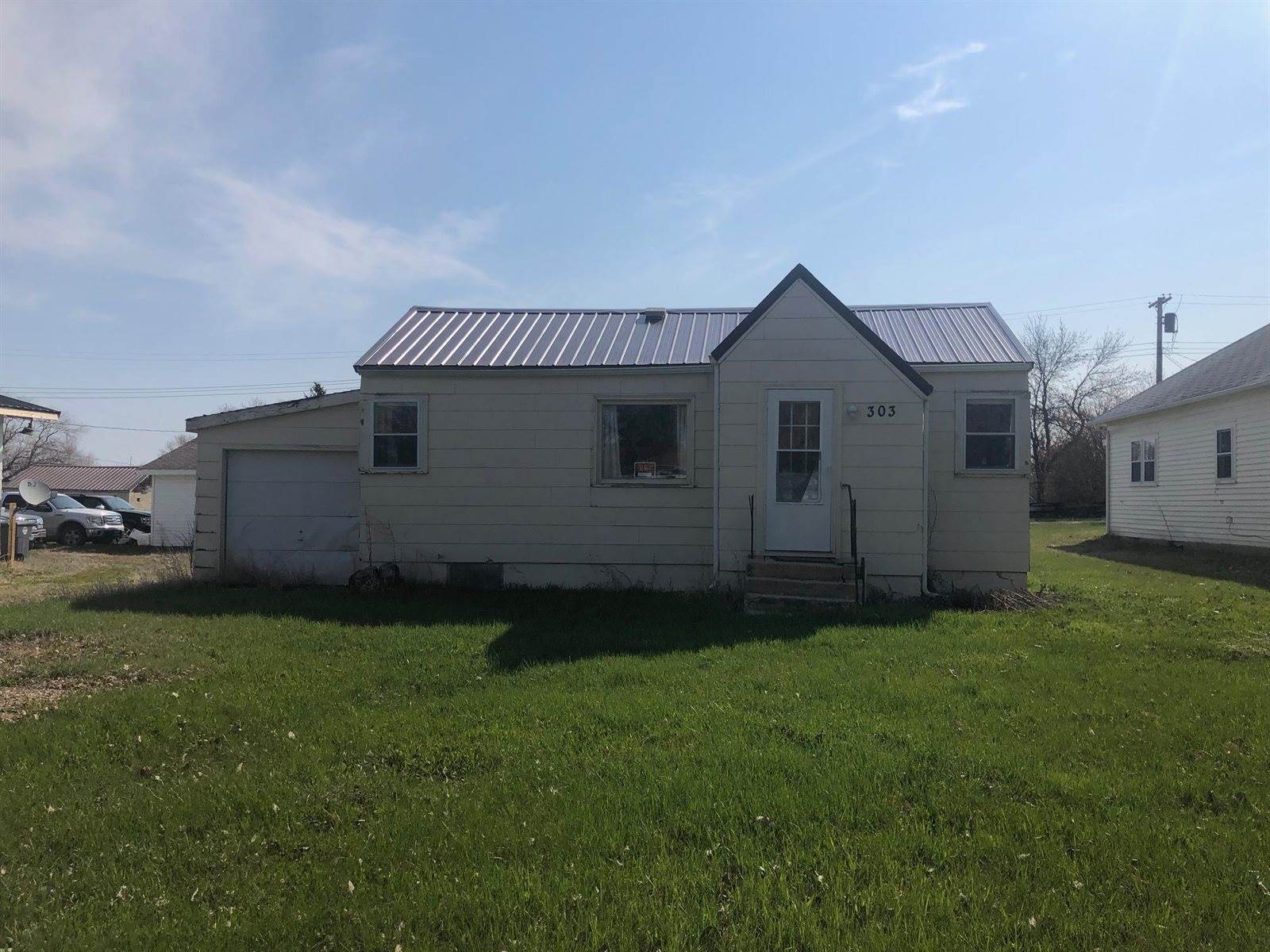 303 Hagerud St, Noonan, ND 58765