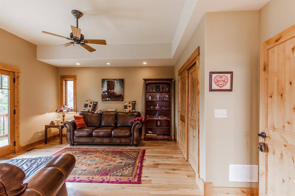 950 Winchester Road, Bozeman, MT 59715