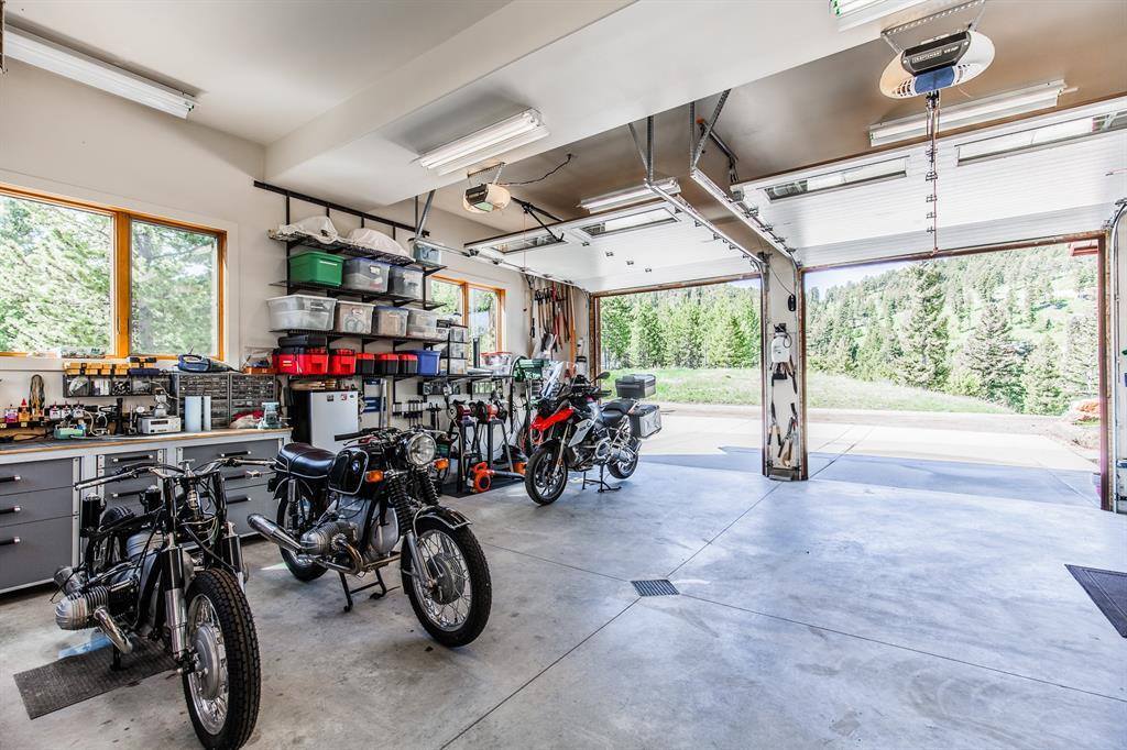 950 Winchester Road, Bozeman, MT 59715